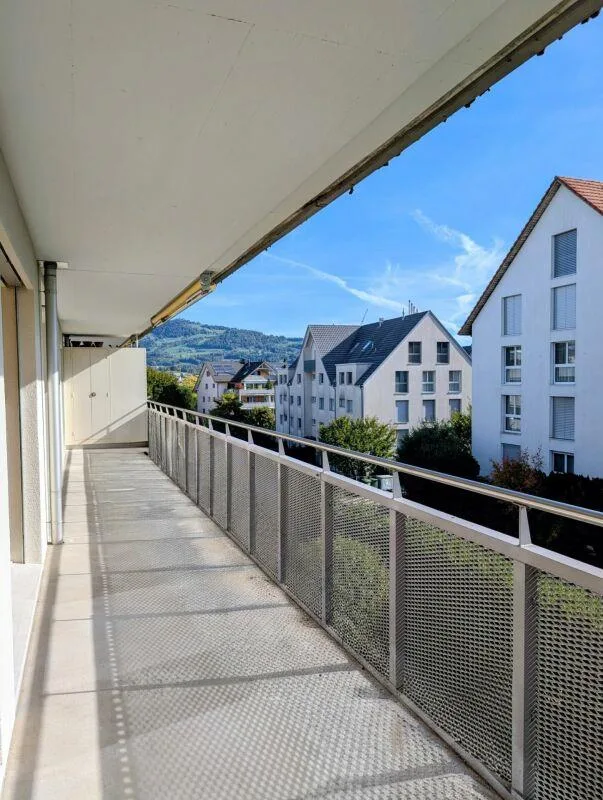 Mitten im Dorf – Foto 11 von 16