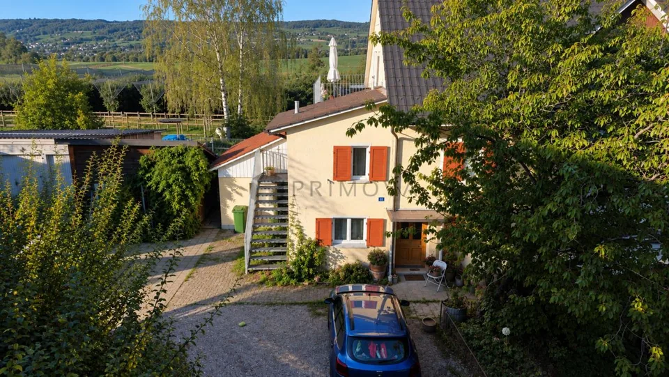 Modernisiertes Zweifamilienhaus mit Baulandreserve – foto 16 di 16