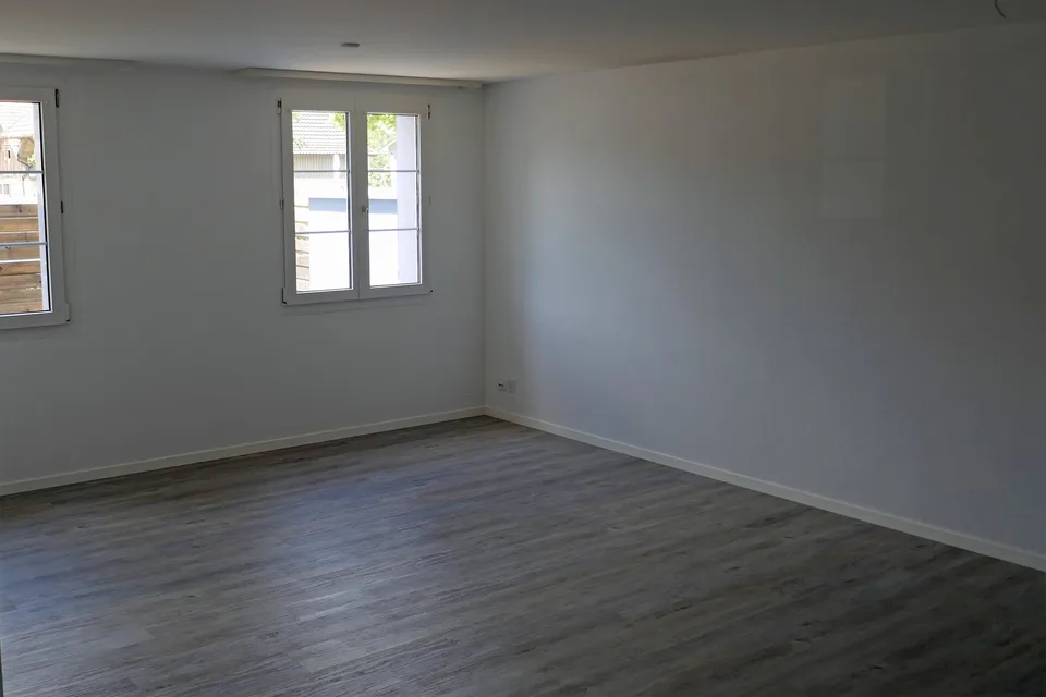 Heimelige 3 1/2 Zimmer Wohnung – Foto 2 von 5