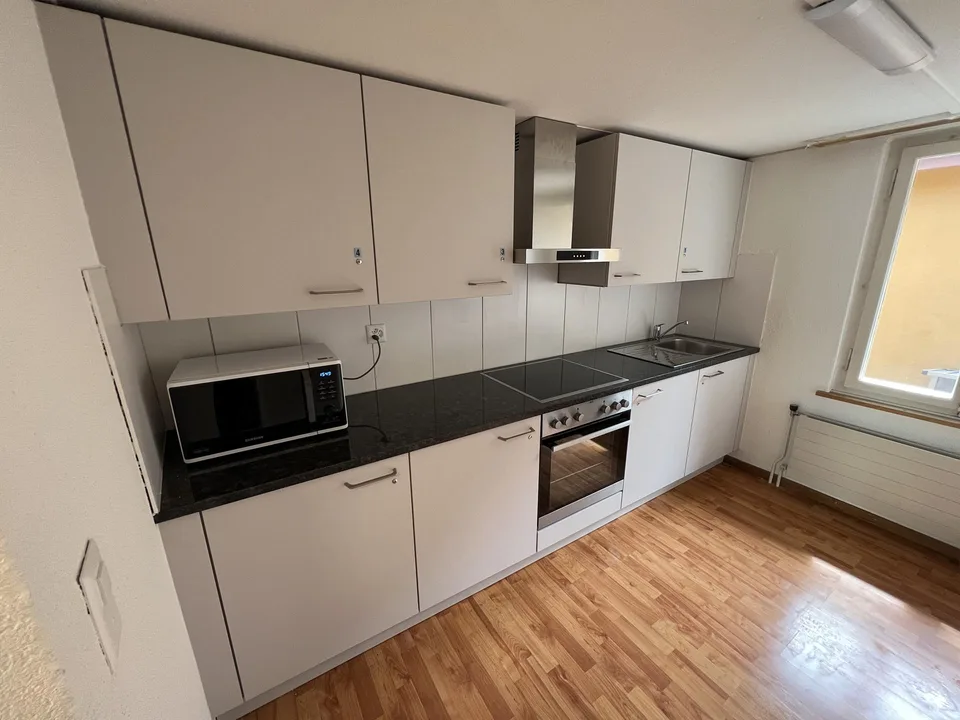 Zimmer mit gemeinsamen Bad und Küche – Foto 4 von 5