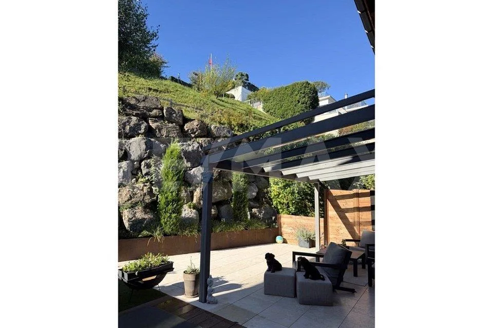 Modernes 6.5-Zimmer Doppeleinfamilienhaus an ruhiger Lage in Galgenen SZ zu kaufen! – Foto 3 von 13