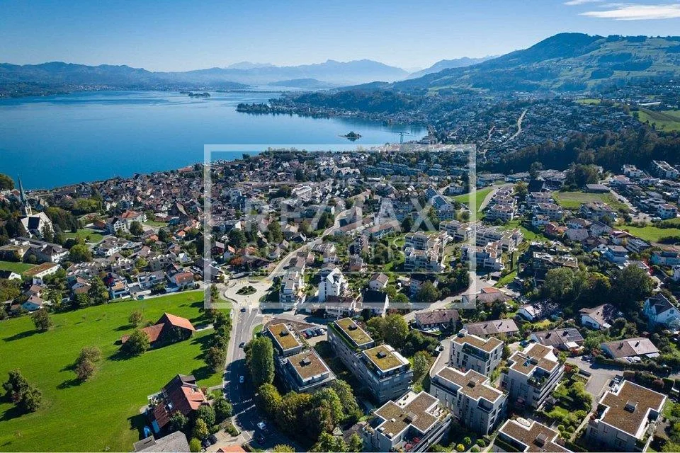 Edle 4.5-Zimmer-Wohnung in Richterswil zu kaufen! - Exklusives Wohn... – Foto 2 von 13