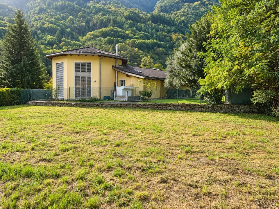 Terreno edificabile con fabbricato con 629 m2 / Bauland von 629 m2 ... – photo 5 of 15