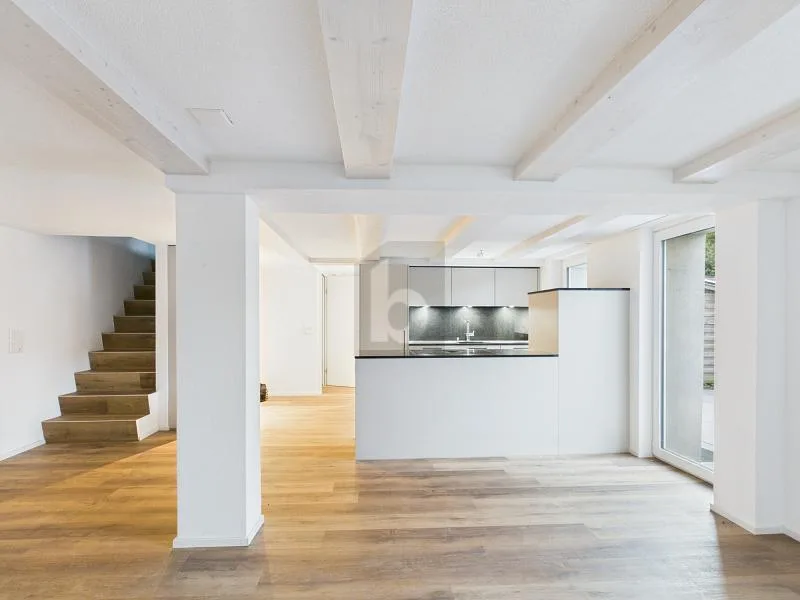 HOCHWERTIG KOMPLETT RENOVIERT – photo 2 sur 6
