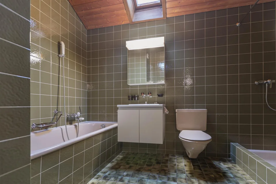 grosszügige Dachwohnung – photo 4 of 8