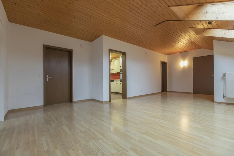 grosszügige Dachwohnung – photo 8 of 8