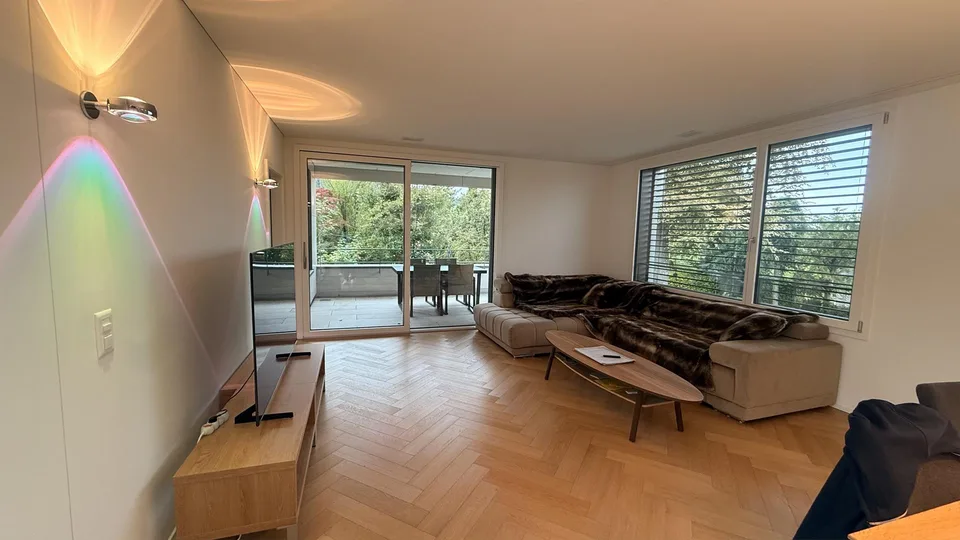 Elegante 3.5 Zimmer Wohnung an begehrter Lage – Foto 2 von 5