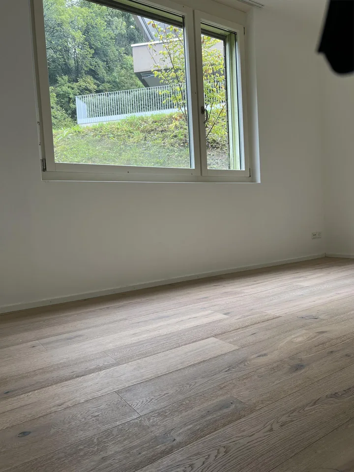 Freistehendes 5.5-Zimmer-Einfamilienhaus mit Seesicht & 3 Parkplätzen – Foto 19 von 31