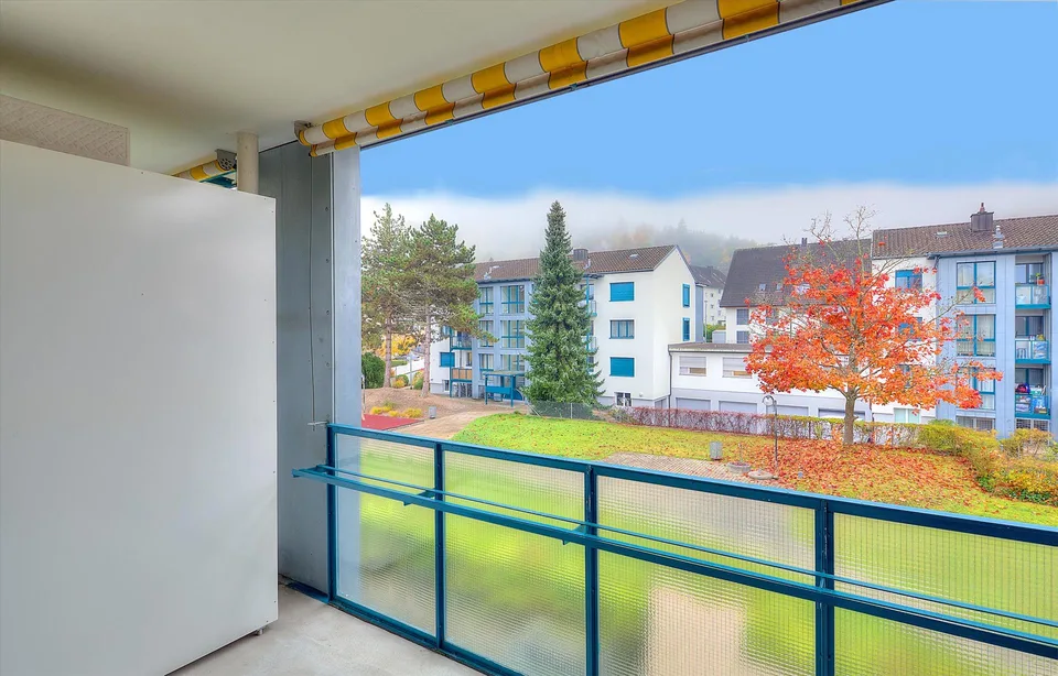 Bright, modern living guaranteed! – photo 8 of 10