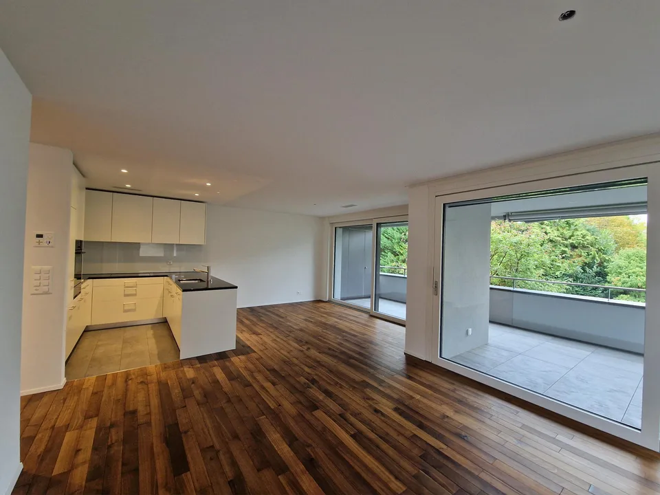 Ruhige, moderne und zentral gelegene helle Wohnung – Foto 4 von 15