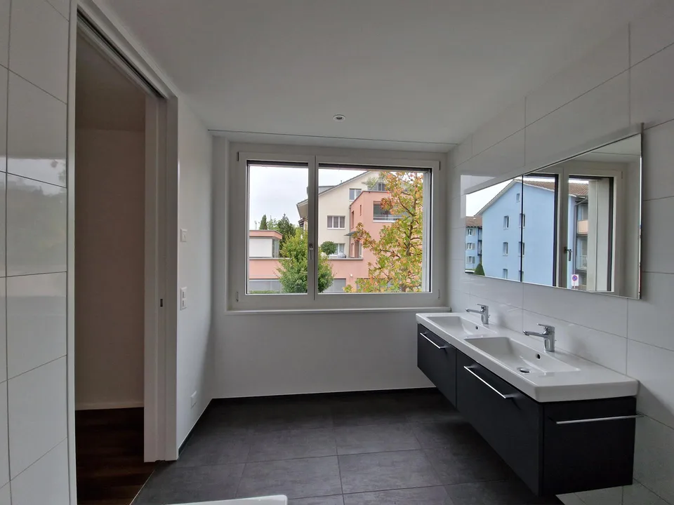 Ruhige, moderne und zentral gelegene helle Wohnung – Foto 10 von 15