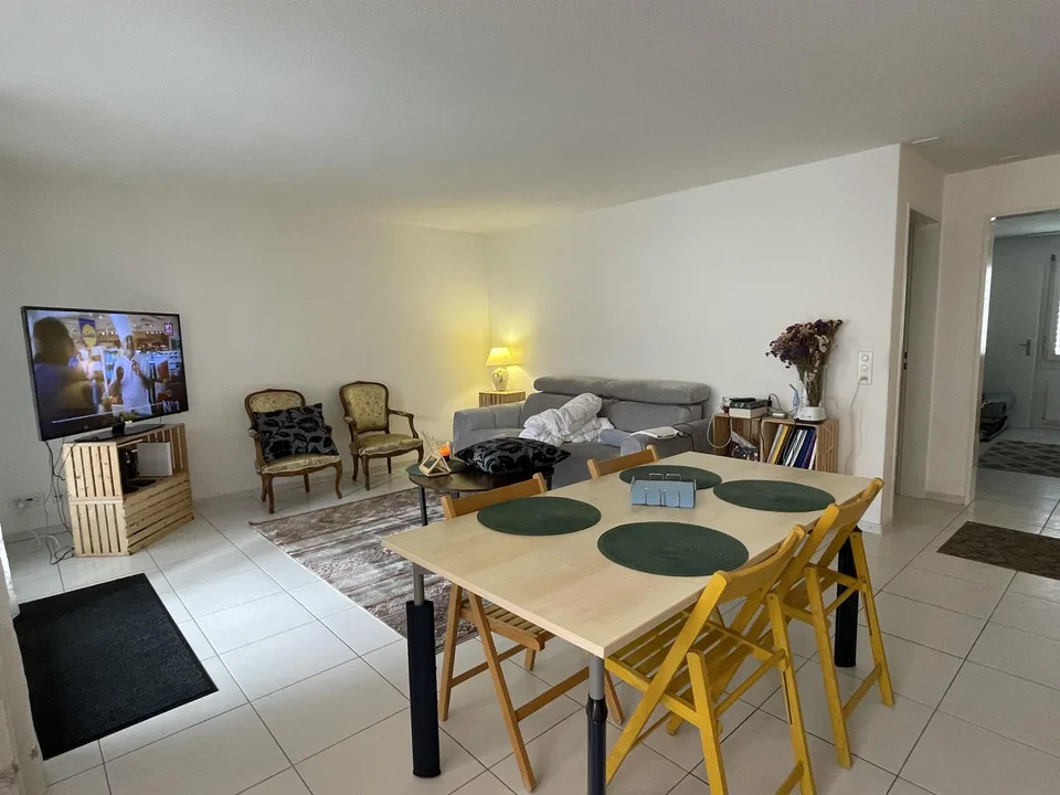 Attraktive 4.5-Zimmerwohnung in Flamatt – photo 4 of 10