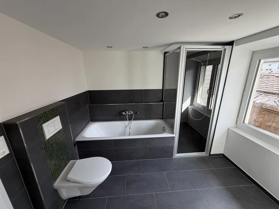 Charmantes 5.5-Zimmer-Reihenhaus in Ennenda – photo 12 of 18