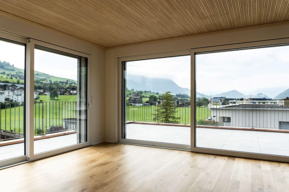 Grosse private Dachterrasse mit herrlicher Aussicht – photo 2 of 6