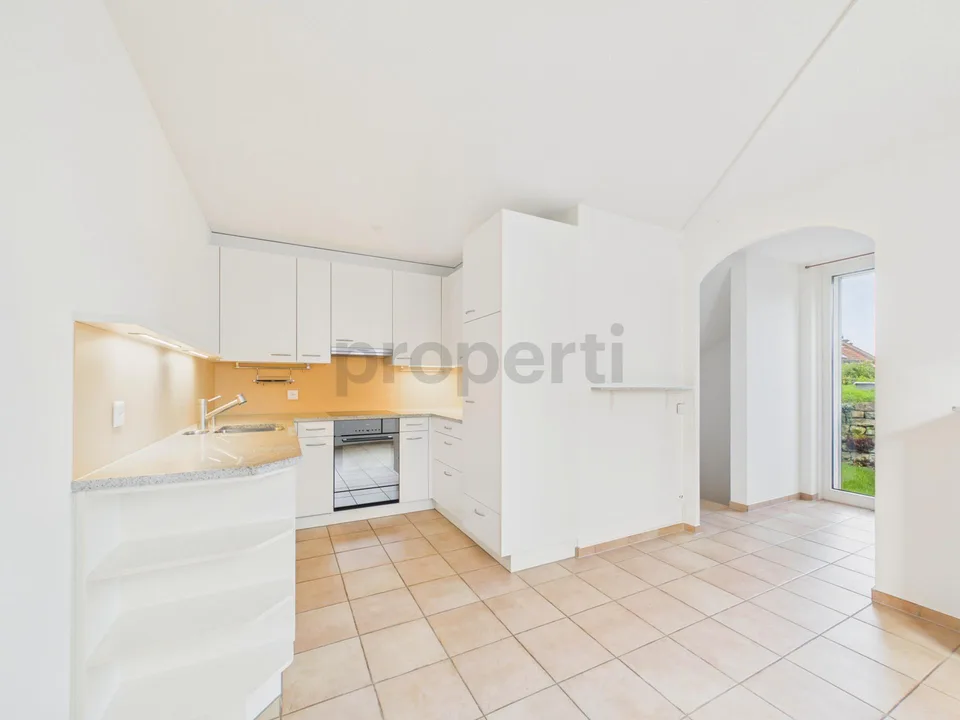 Dreamy view, private balcony & generous space offer in the canton of Zug! – photo 5 of 17