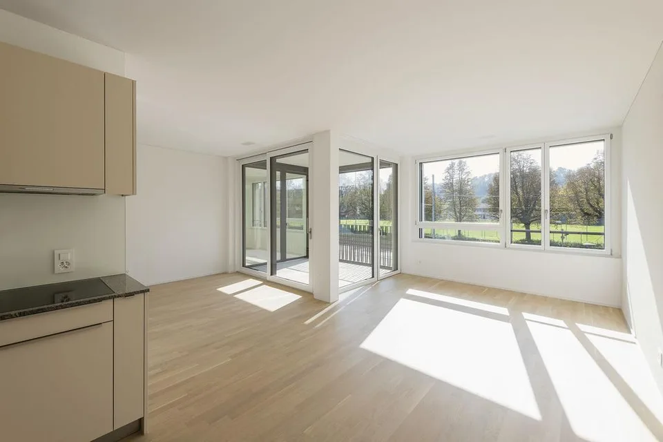 Moderne 2,5 Zimmerwohnung – Foto 3 von 6