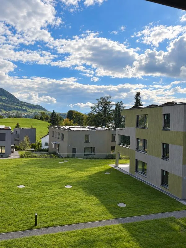 Dreamy 3.5-room apartment with Rigi view in the first occupancy – photo 2 of 10