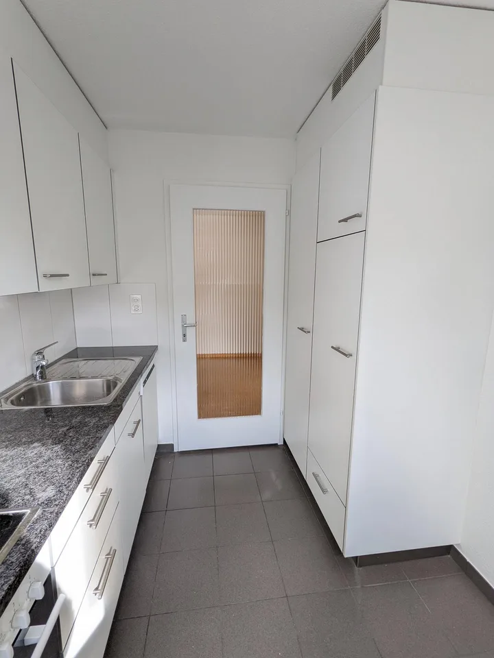 Schöne, ruhige 3,5-Zimmer-Wohnung in Reinach – Foto 4 von 12