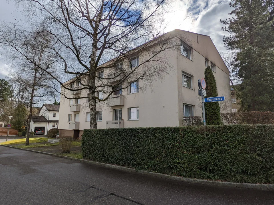 Schöne, ruhige 3,5-Zimmer-Wohnung in Reinach – Foto 2 von 12