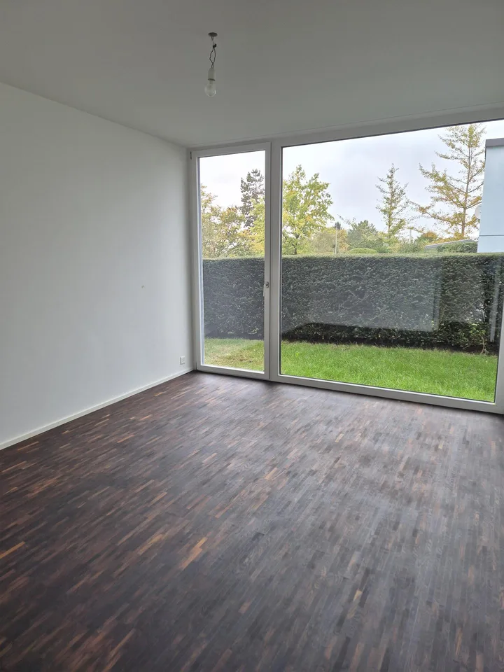 3.5-Zimmerwohnung an ruhiger Lage mit Blick auf den Pfannenstiel – photo 6 sur 9