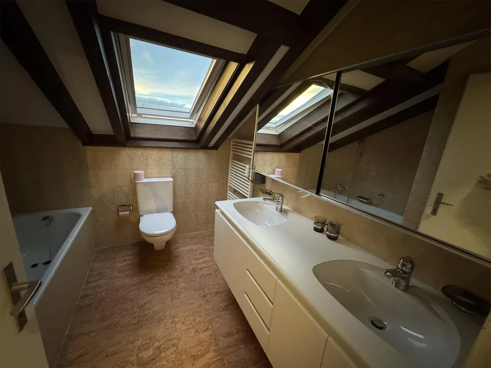 Die Wohnung 120 m2 vermitet. – Foto 6 von 8