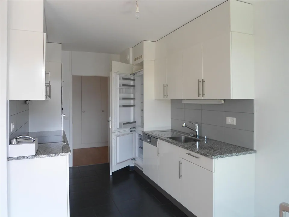 Schönes 5-Zimmer-Apartment, sonnig und ruhig – Foto 4 von 9