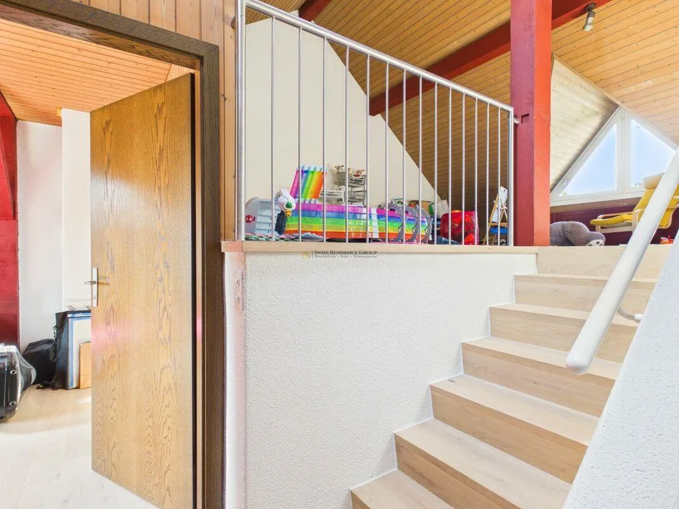 Viel Platz für Gross und Klein: Familienfreundliches Reihenhaus mit ausgebautem Dachboden & Seesicht – Foto 8 von 19