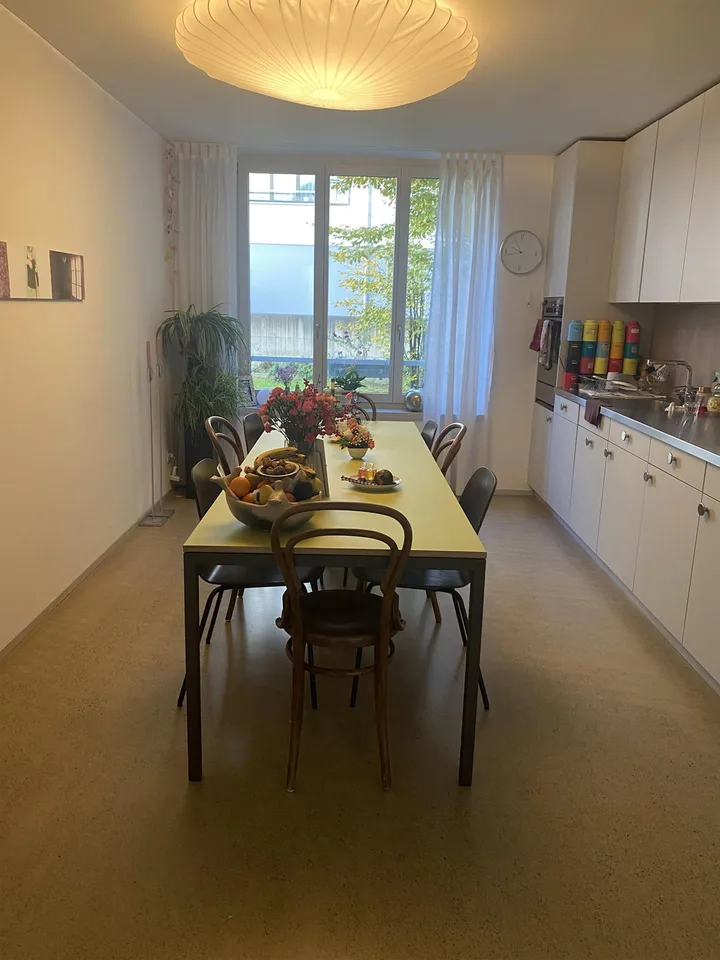 Schöne, grüne und grosszügige Wohnung in Kriens – Foto 6 von 12
