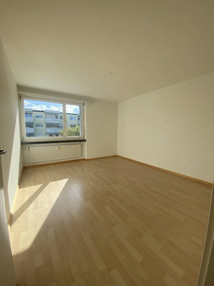 4 - Zimmerwohnung an ruhiger Lage in Therwil – Foto 4 von 6