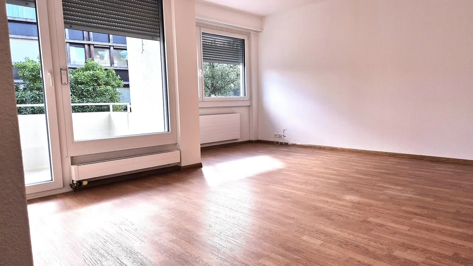 Frisch renovierte, helle 2- Zimmer-Wohnung in Bottmingen – Foto 8 von 9