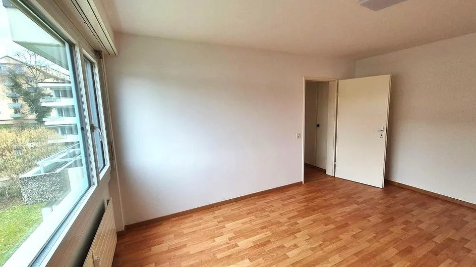 Frisch renovierte, helle 2- Zimmer-Wohnung in Bottmingen – Foto 5 von 9