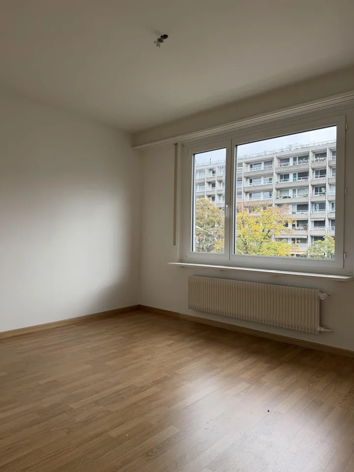 Erstbezug nach Sanierung: 4.5-Zimmer-Wohnung an zentraler Lage in Zug – Foto 7 von 10