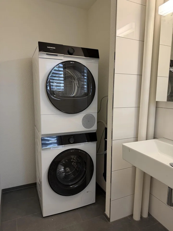 Erstbezug nach Sanierung: 4.5-Zimmer-Wohnung an zentraler Lage in Zug – Foto 5 von 10