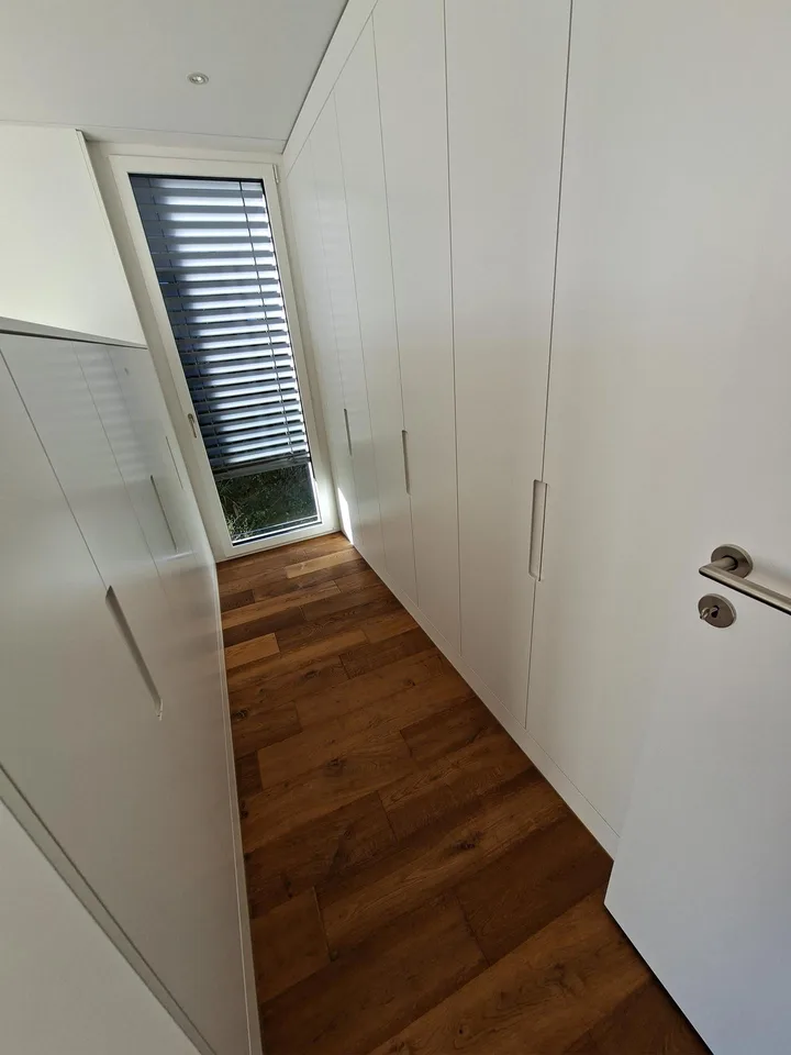 Exclusives modernes Wohnen mit See- und Bergsicht in St. Niklausen – Foto 13 von 19