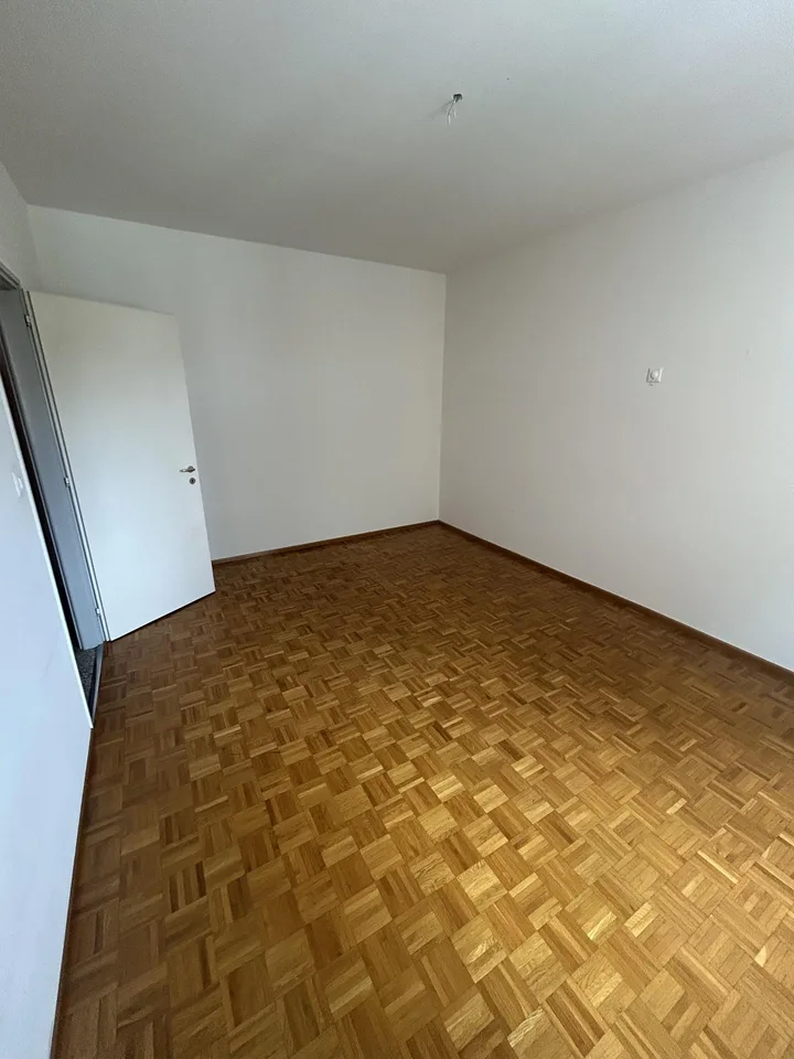 Affitasi un bello appartamento in zona strategica – Foto 9 von 10