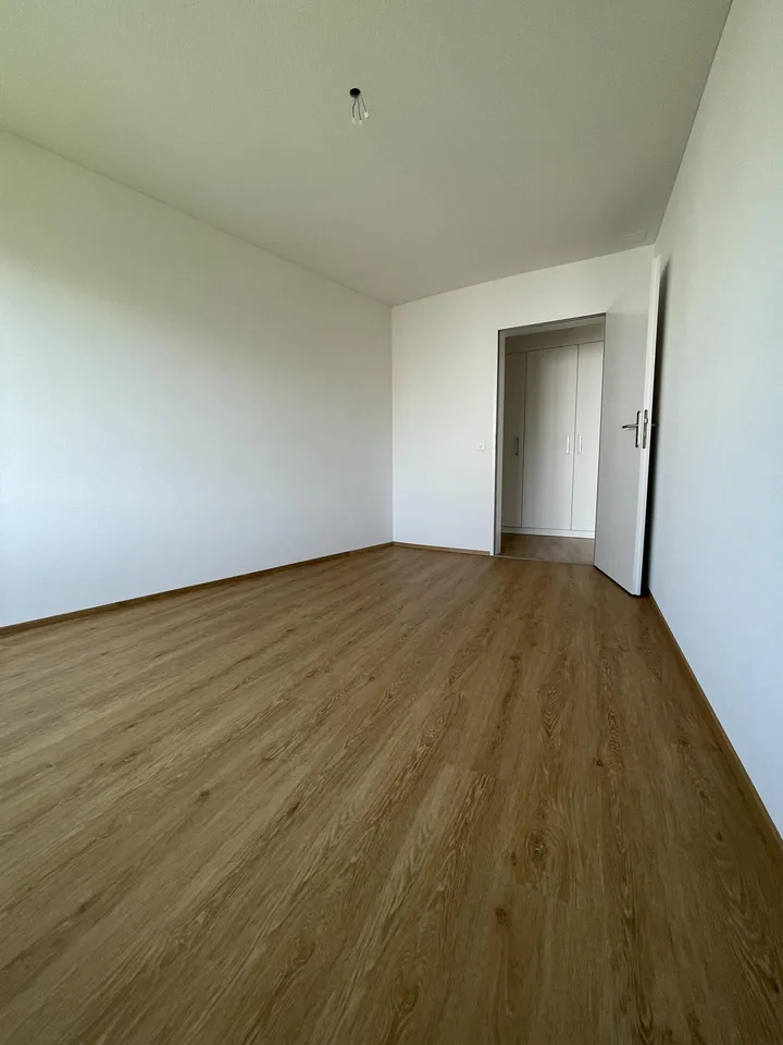1111 2012 3.5 Zimmerwohnung – Foto 10 von 14