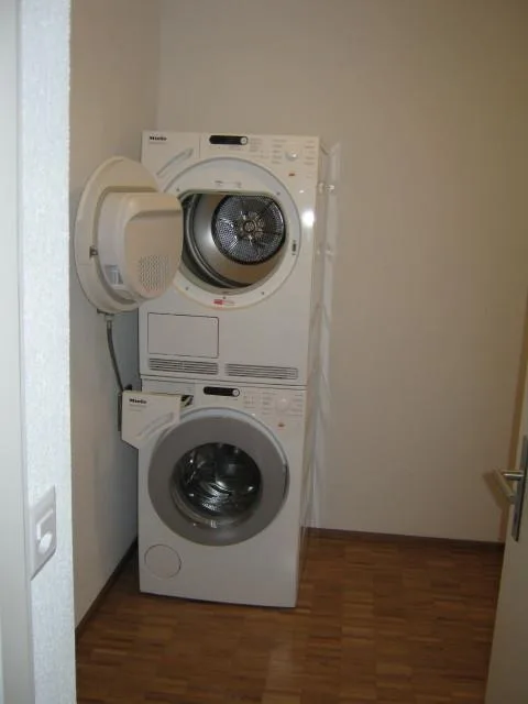 3.5 Zimmer Wohnung in Opfikon – Foto 2 von 5