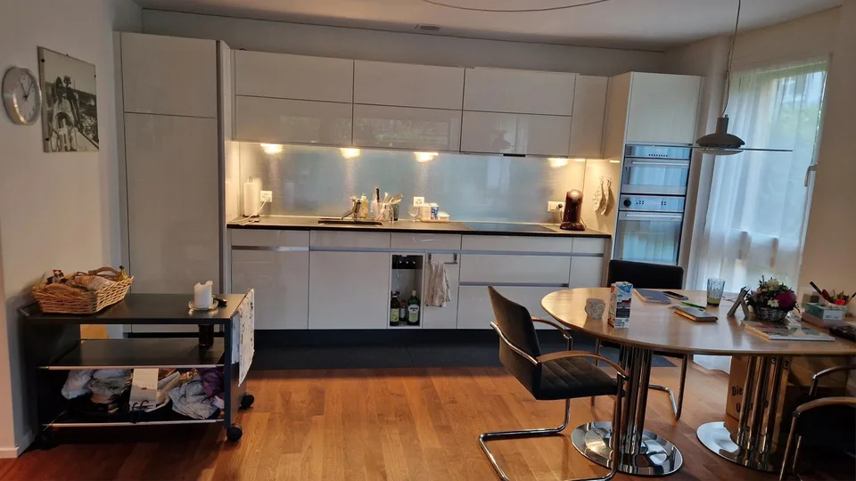Hergiswil, Attraktive 2.5-Zimmer-Erdgeschosswohnung – Foto 2 von 8