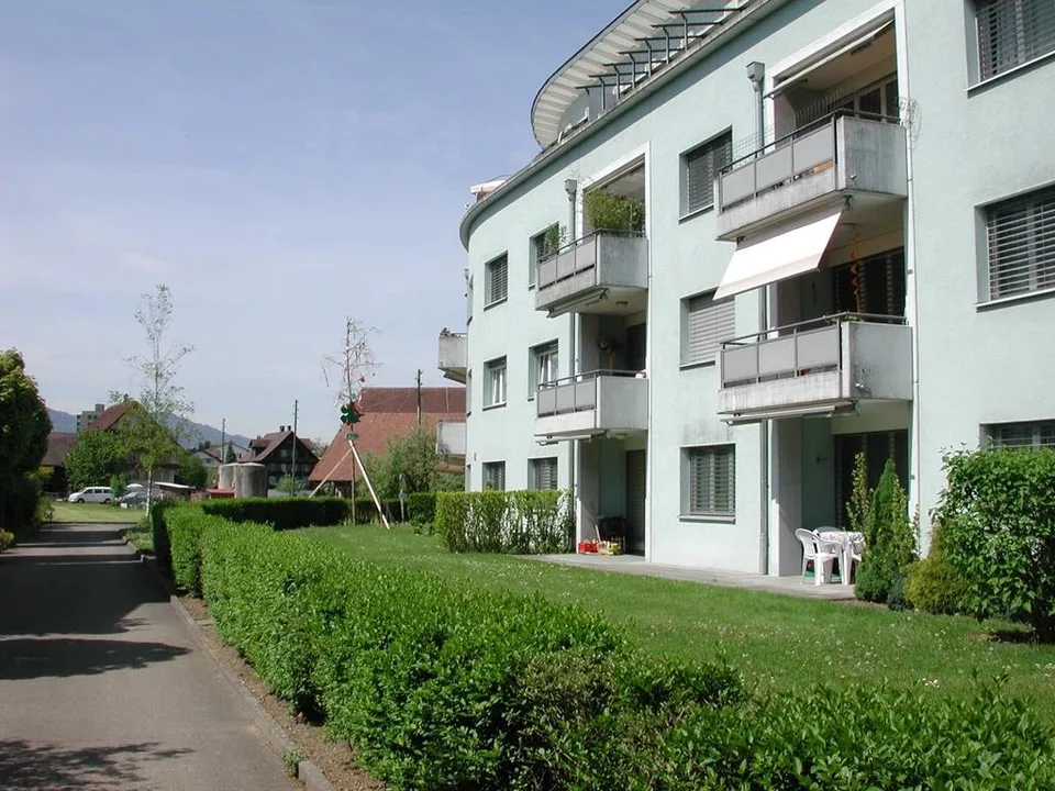 Gemütliche 1.5-Zimmerwohnung im Unter-Spitalhof, Emmen – Foto 2 von 5