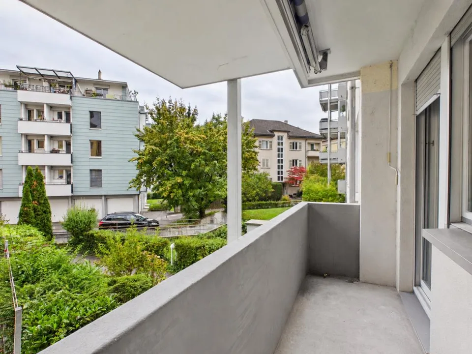 2½-Zimmer-Wohnung im 1. OG – Foto 2 von 6