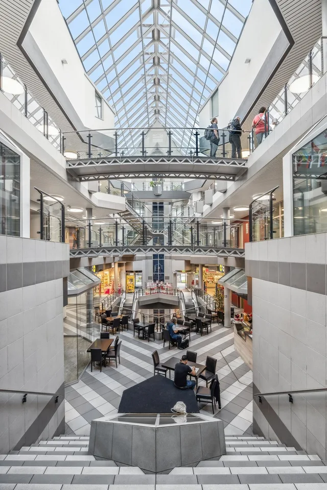 Exklusivangebot: Für nur CHF 150.00/m² im ersten Jahr!* – photo 10 sur 12