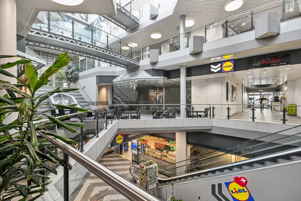 Exklusivangebot: Für nur CHF 150.00/m² im ersten Jahr!* – photo 11 sur 12