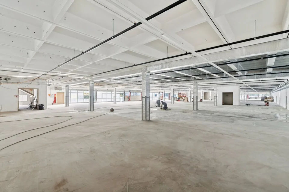 1'500 m² warehouse for rent - Onnens – photo 9 of 15