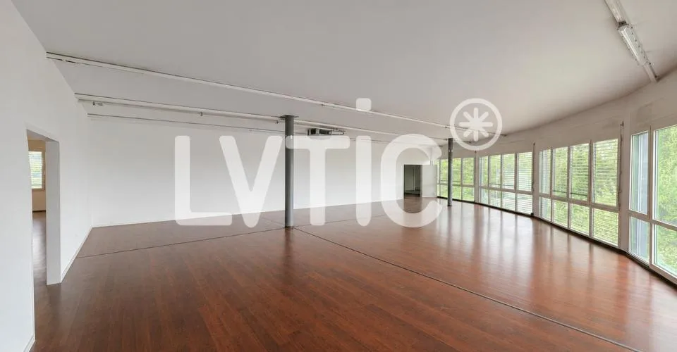 Locaux, bureaux, atelier de 336 m2 à louer à Villeneuve – Foto 13 von 14
