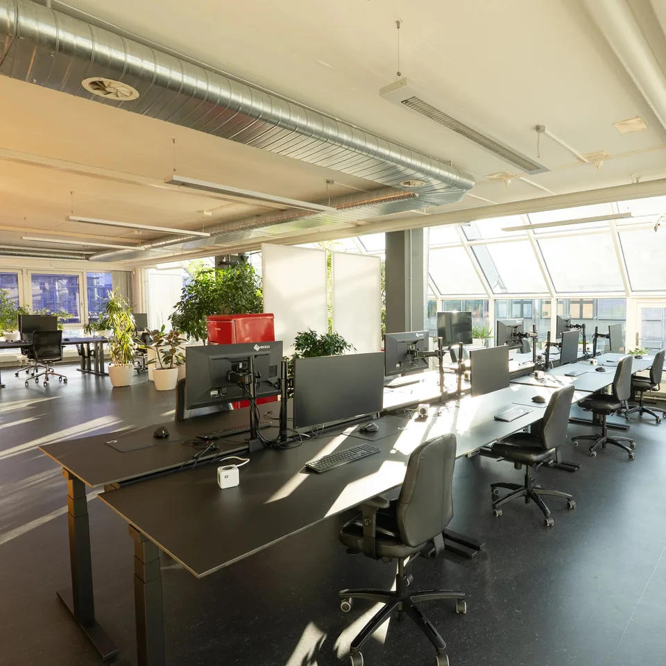 Office – photo 27 of 30