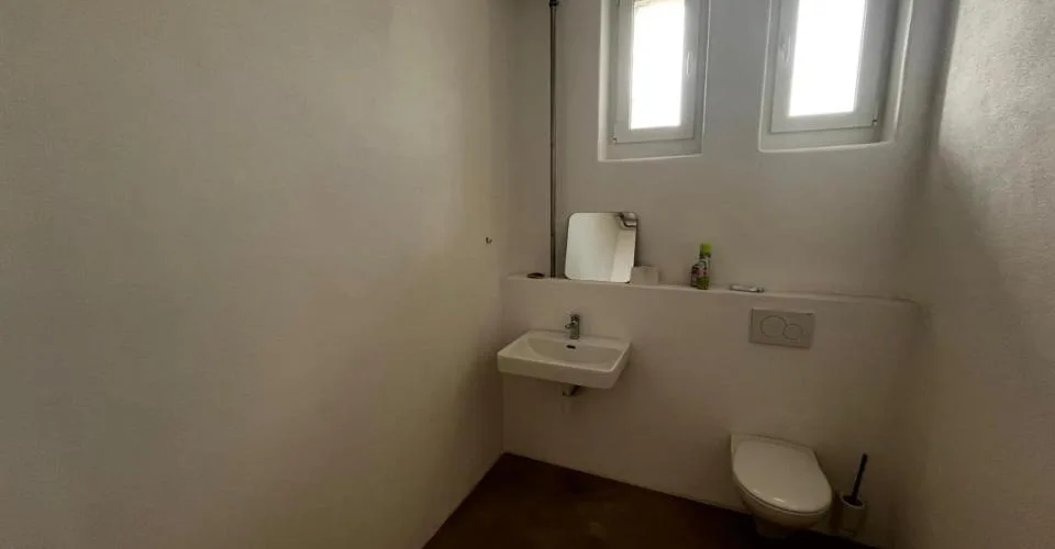Gewerbe 4 Zimmer – Foto 3 von 5