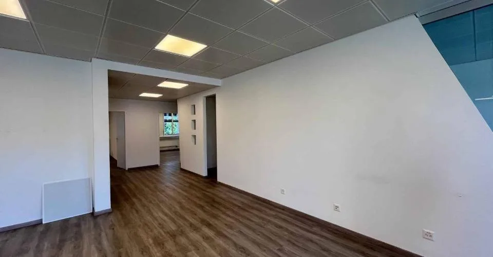 Bureaux 186m2 - Gare de Chêne-Bourg – photo 4 sur 24