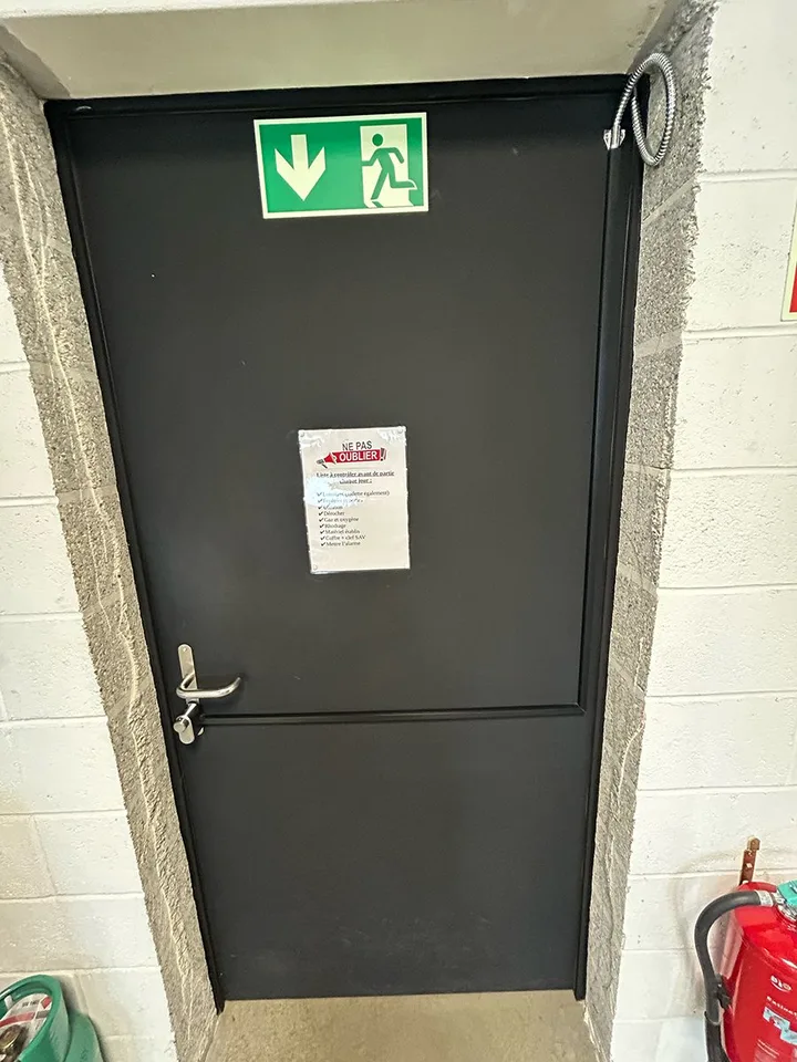 234m2 d'atelier au 1er étage du CTN 18 à Plan-les-Ouates. Entièrement rénové – Foto 10 von 10