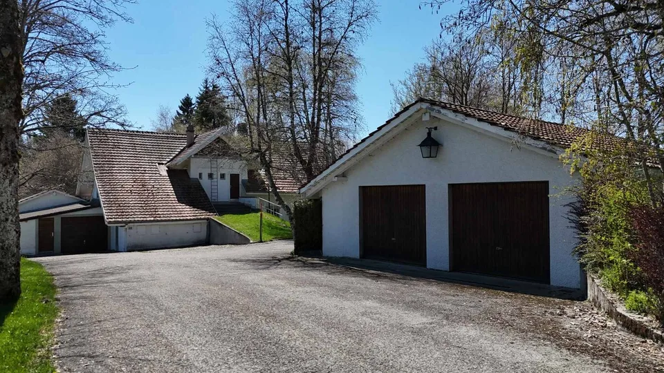 Habitation avec colonie de vacances à grand potentiel – photo 12 sur 13