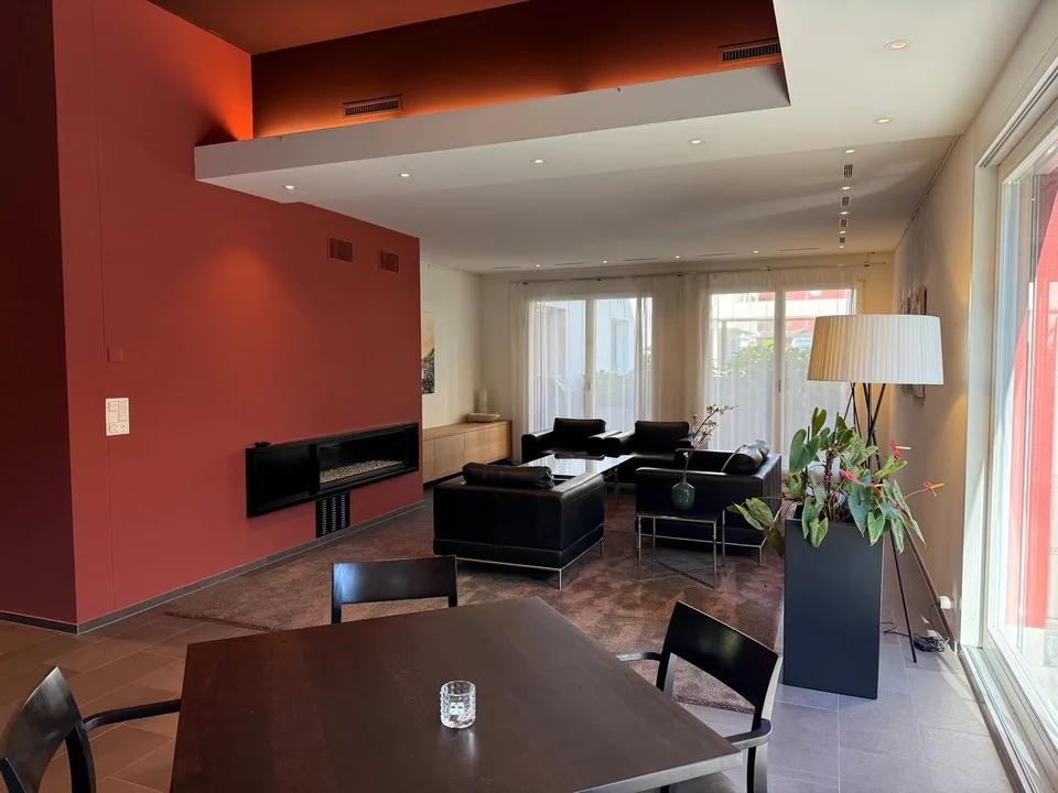 Büroraum im klimatisierten Businesscenter im hotelartigen Umfeld – Foto 22 von 30